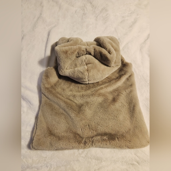 Teddy Vest - Picture 2 of 2